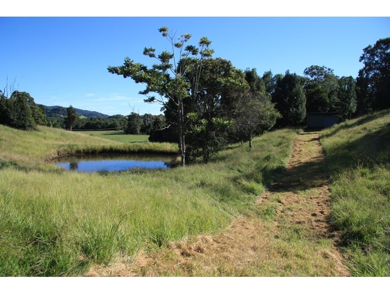 33 Sister Tree Creek Road, Kin Kin QLD 4571