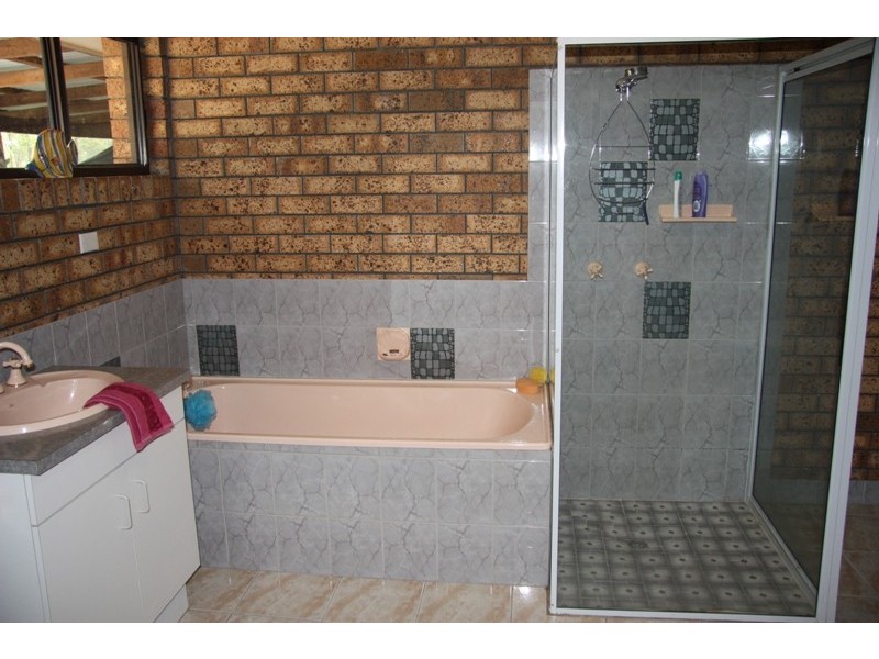 Curra QLD 4570
