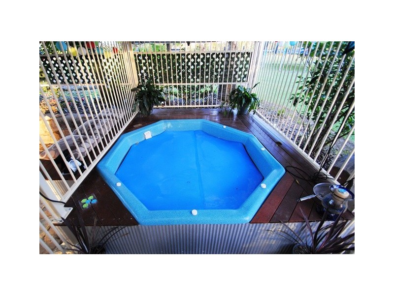 83 Fisher Road, Araluen QLD 4570