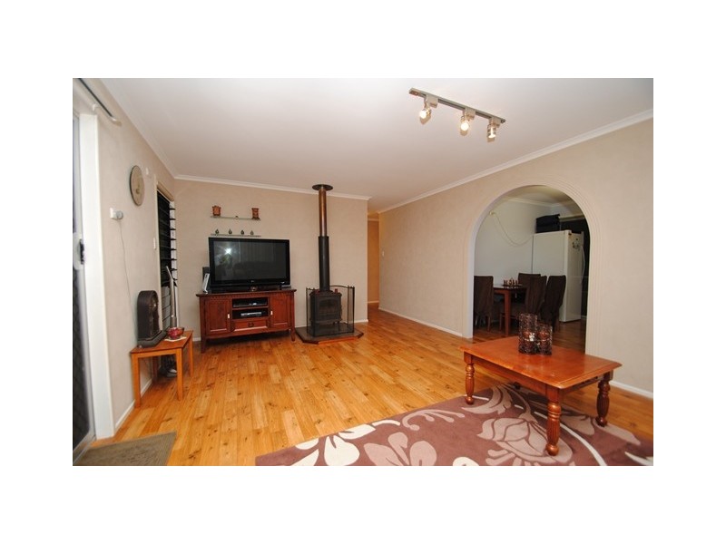 83 Fisher Road, Araluen QLD 4570