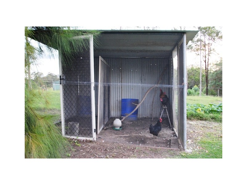 83 Fisher Road, Araluen QLD 4570