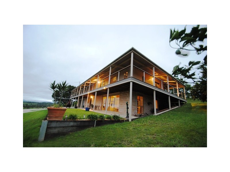 41 Figtree Road, Chatsworth QLD 4570