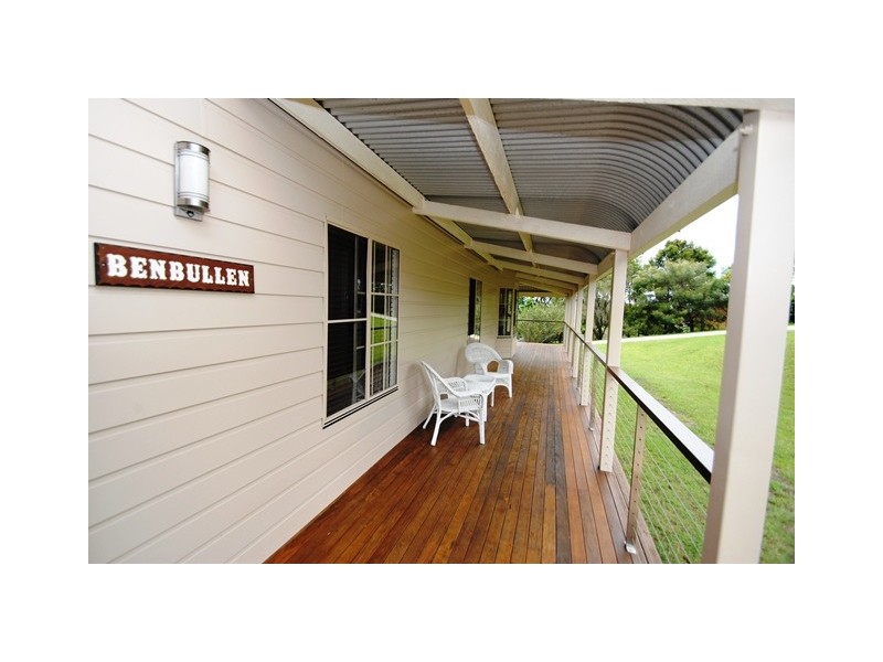 41 Figtree Road, Chatsworth QLD 4570