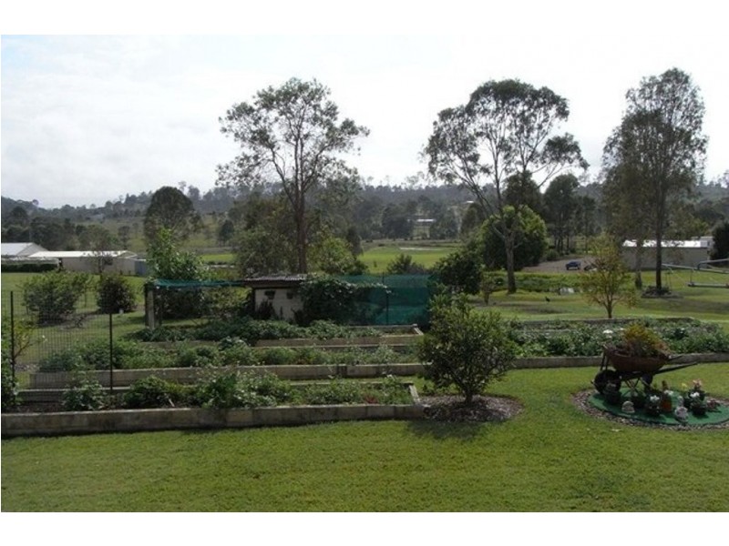 11 Tea Tree Court, The Palms QLD 4570