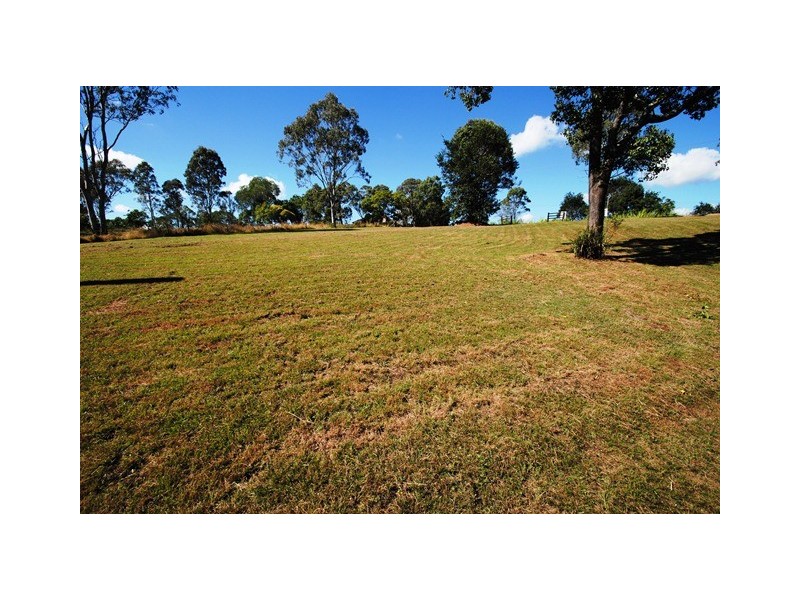 31 Rammutt Rd, Chatsworth QLD 4570