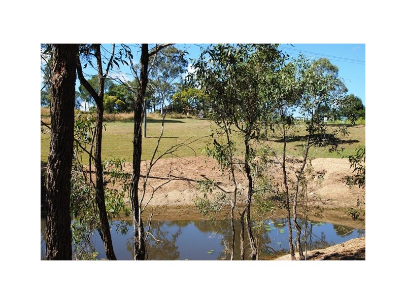 31 Rammutt Rd, Chatsworth QLD 4570