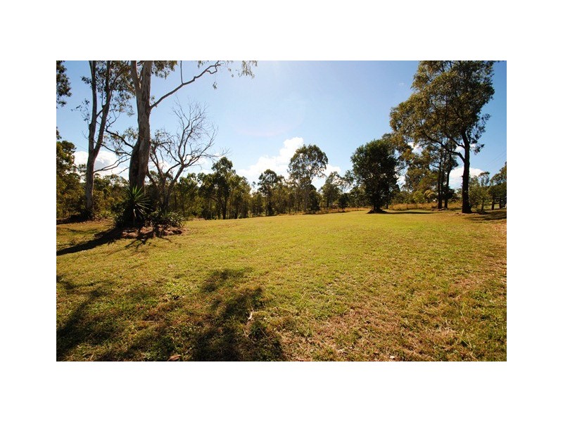 31 Rammutt Rd, Chatsworth QLD 4570