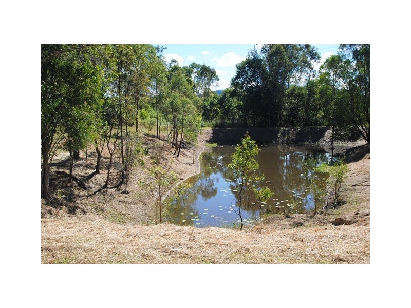 31 Rammutt Rd, Chatsworth QLD 4570