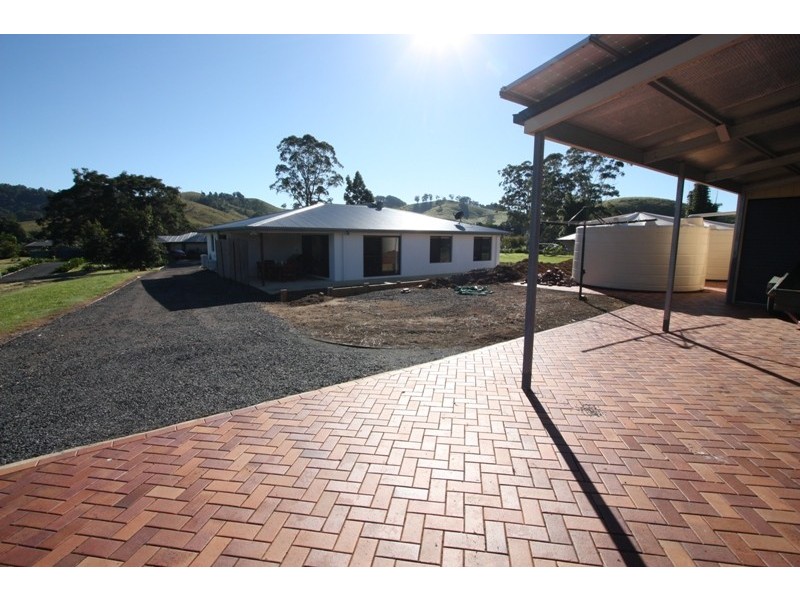 6 Overton Way, Kin Kin QLD 4571