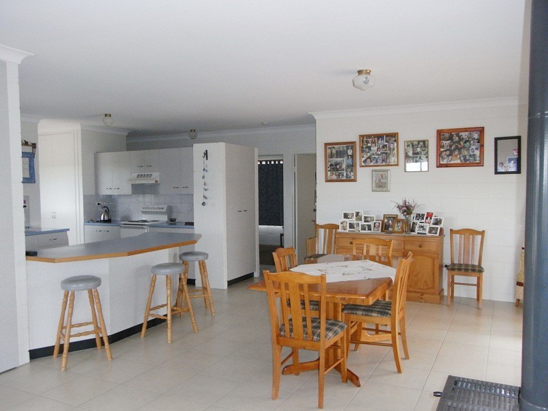 28 Cochrane Road, Chatsworth QLD 4570