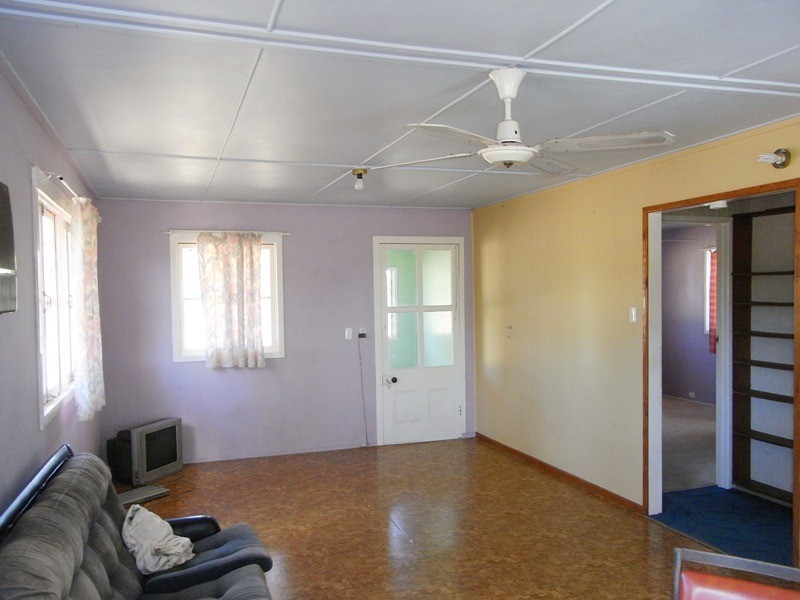 511 Sandy Creek Road, Veteran QLD 4570