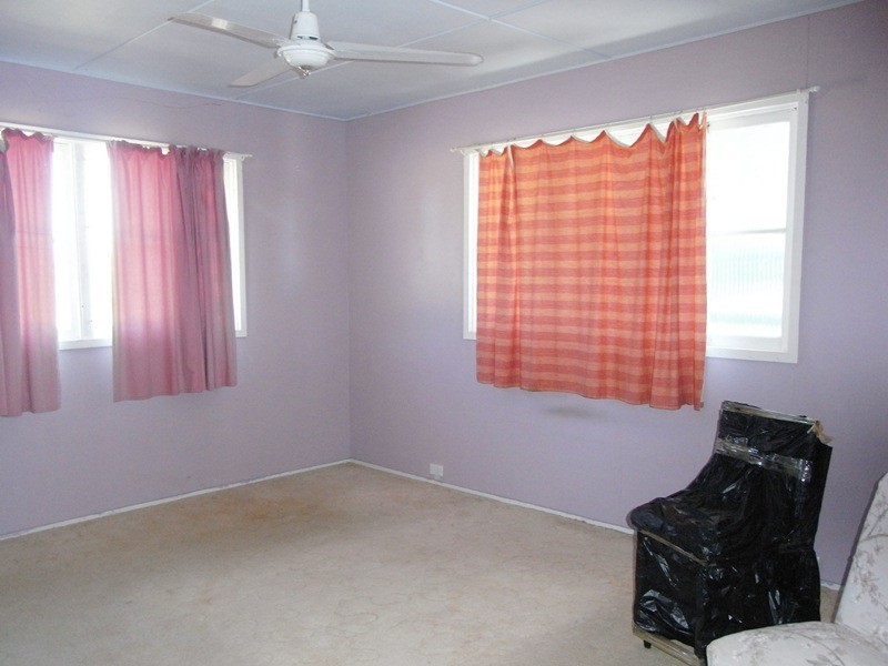 511 Sandy Creek Road, Veteran QLD 4570