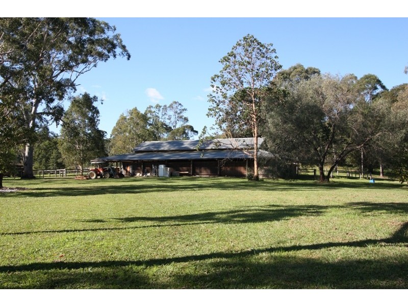 93 Gradys Lane, Kin Kin QLD 4571