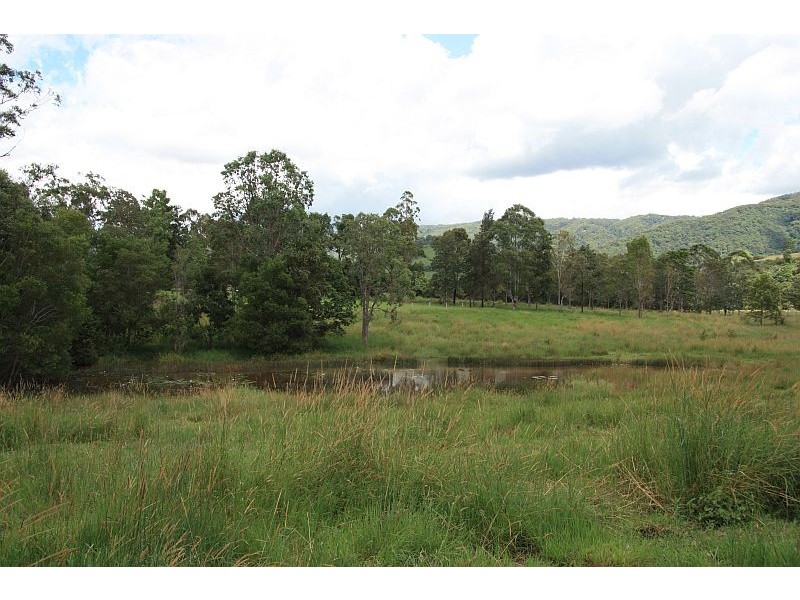 93 Gradys Lane, Kin Kin QLD 4571