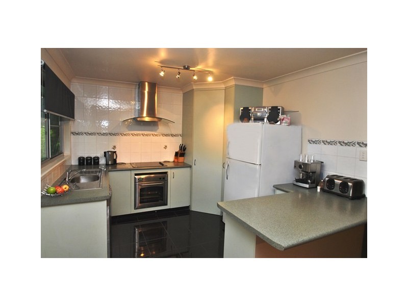 17 Leavinia Street, Gympie QLD 4570