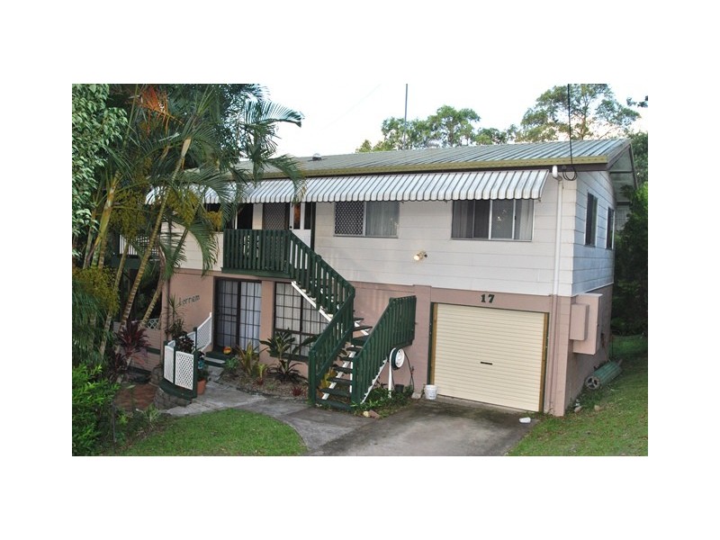 17 Leavinia Street, Gympie QLD 4570