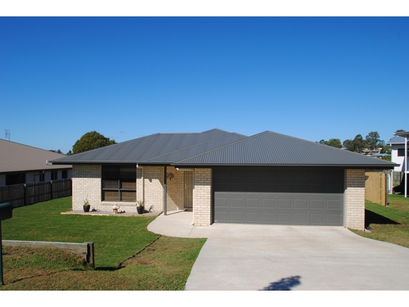 68 Gympie View Drive, Southside QLD 4570