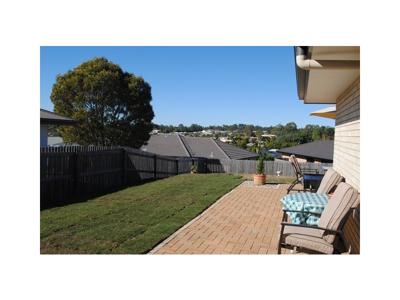 68 Gympie View Drive, Southside QLD 4570