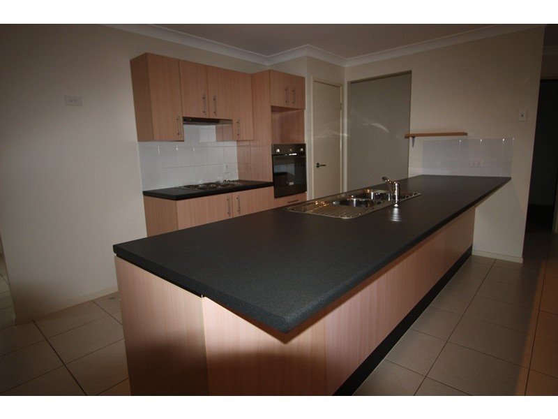 19 Jasmine Avenue, Southside QLD 4570