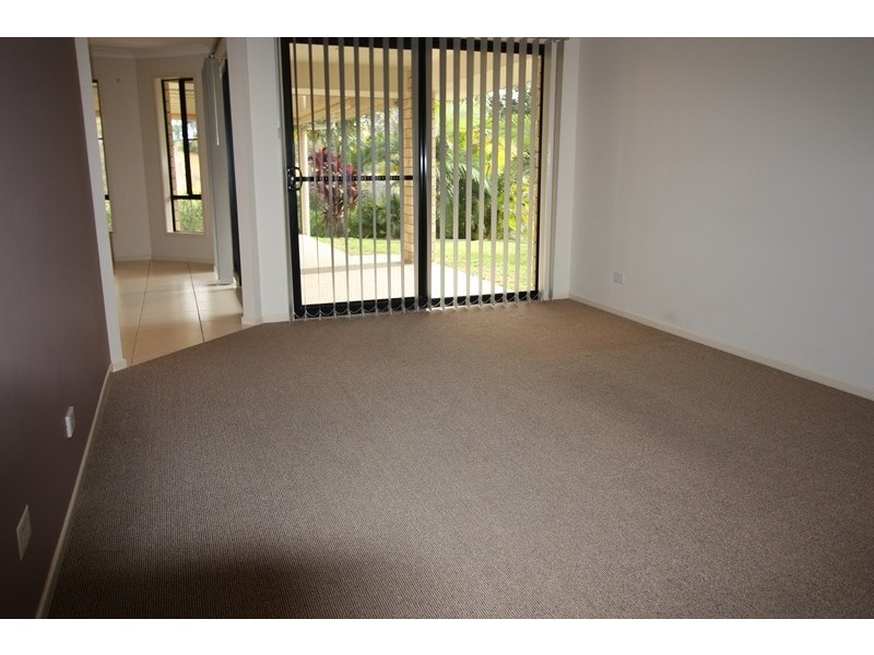 19 Jasmine Avenue, Southside QLD 4570