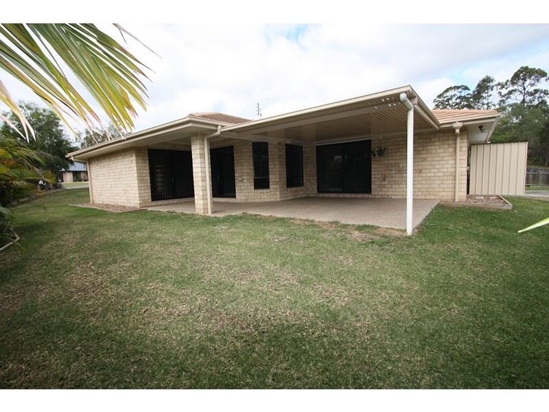 19 Jasmine Avenue, Southside QLD 4570