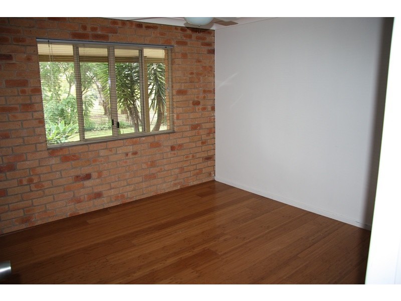 Southside QLD 4570