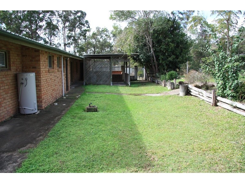 Southside QLD 4570