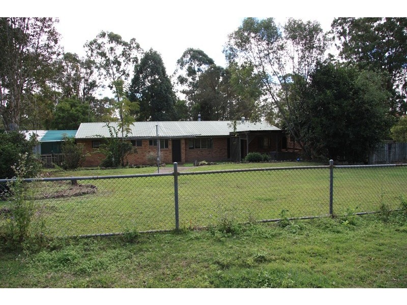 Southside QLD 4570
