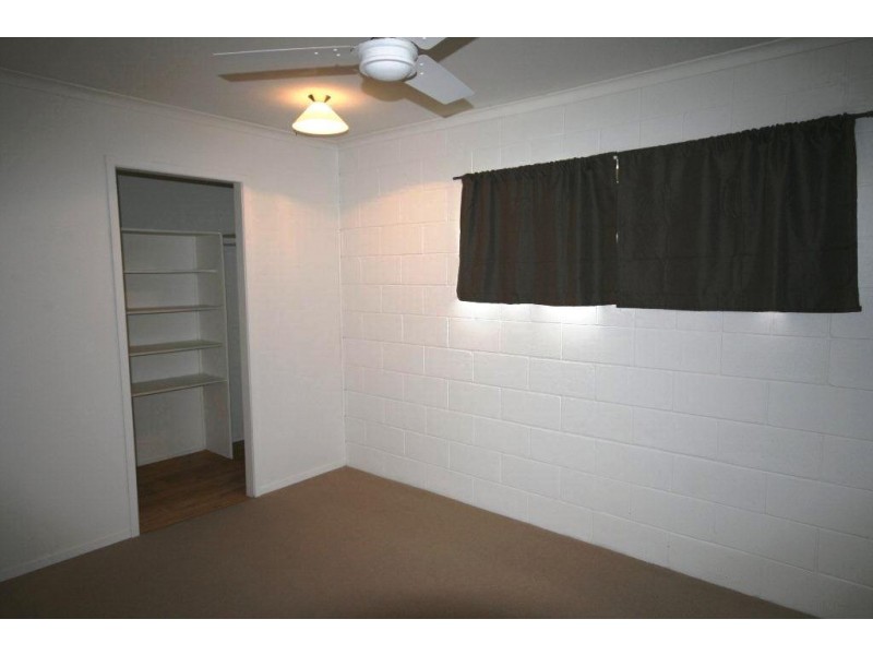 1and 2 /5 Ramsey Road, Southside QLD 4570