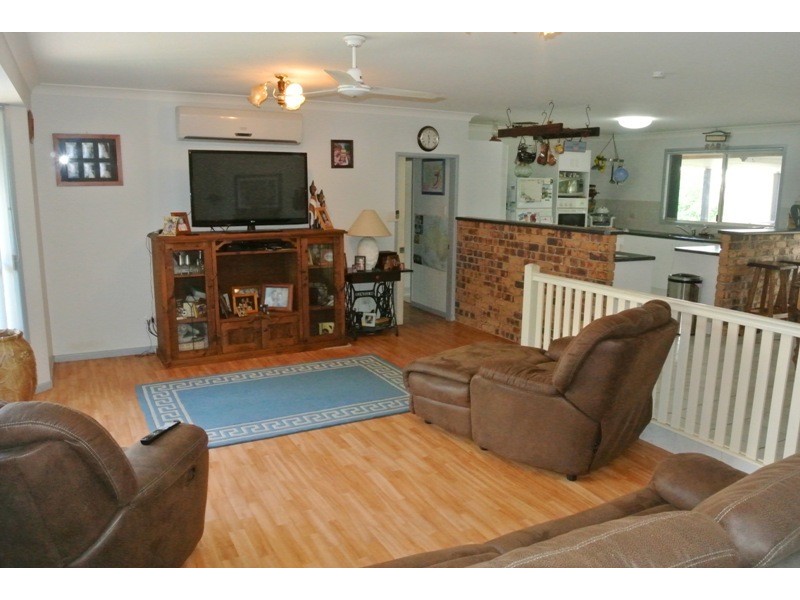 116 Sorensen Road, Southside QLD 4570