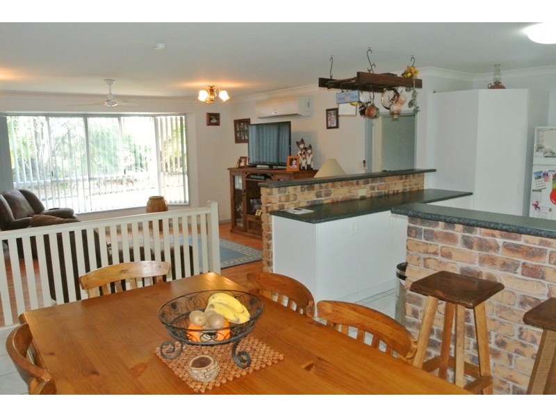 116 Sorensen Road, Southside QLD 4570