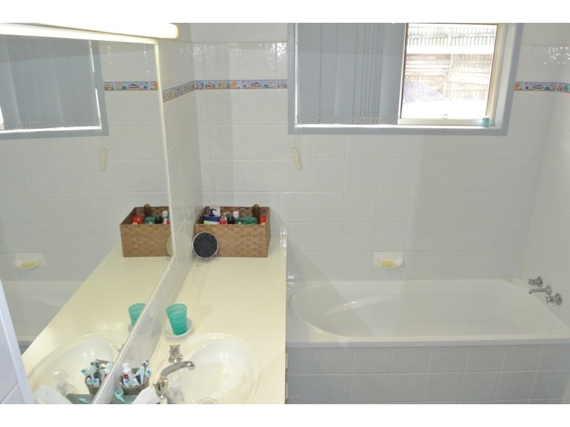 116 Sorensen Road, Southside QLD 4570