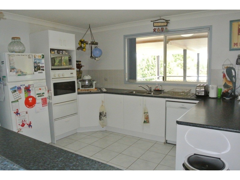 116 Sorensen Road, Southside QLD 4570