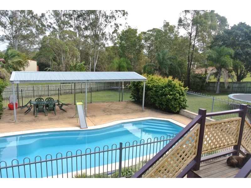 116 Sorensen Road, Southside QLD 4570