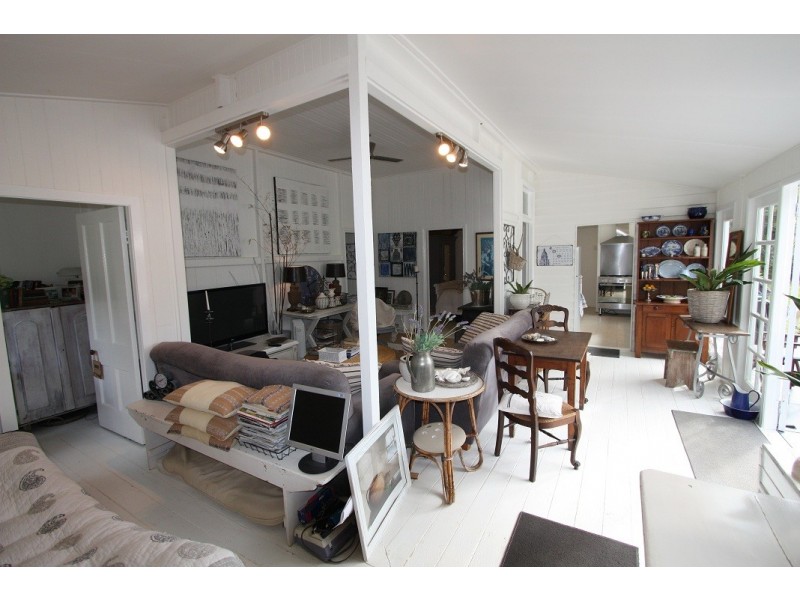 65 Main Street, Kin Kin QLD 4571