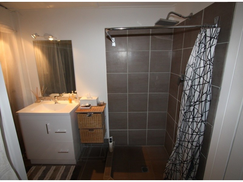 65 Main Street, Kin Kin QLD 4571