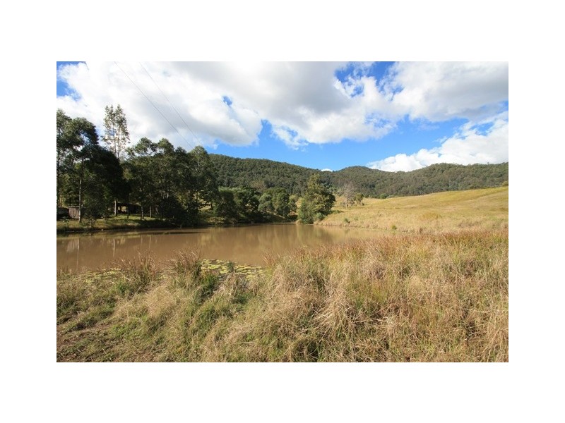 Brooloo QLD 4570