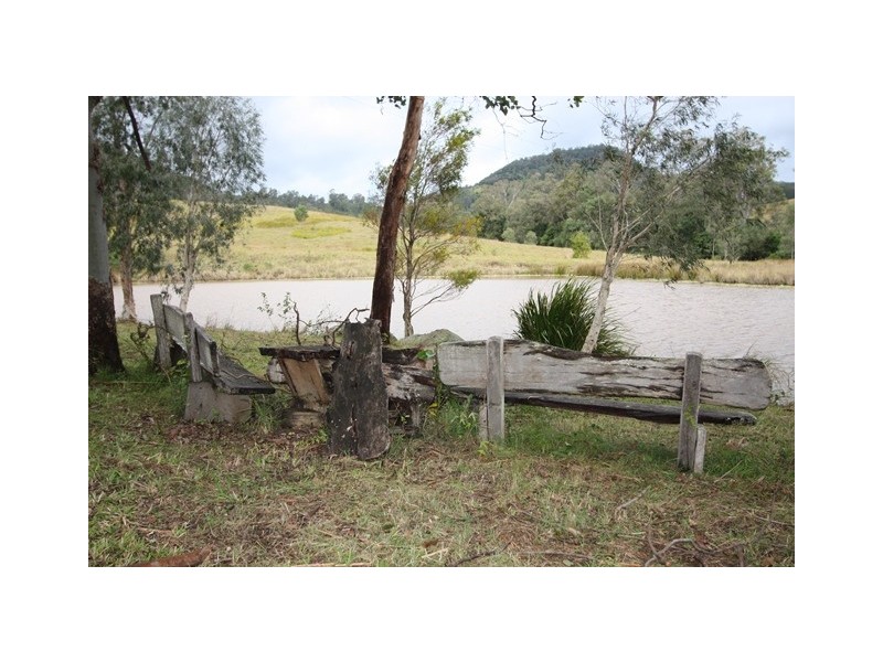 Brooloo QLD 4570