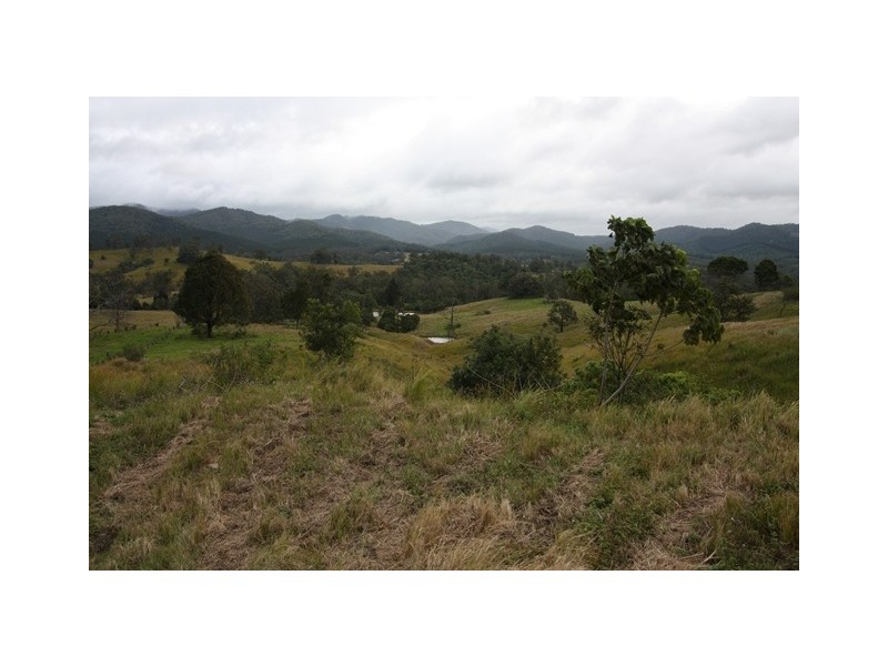 Brooloo QLD 4570