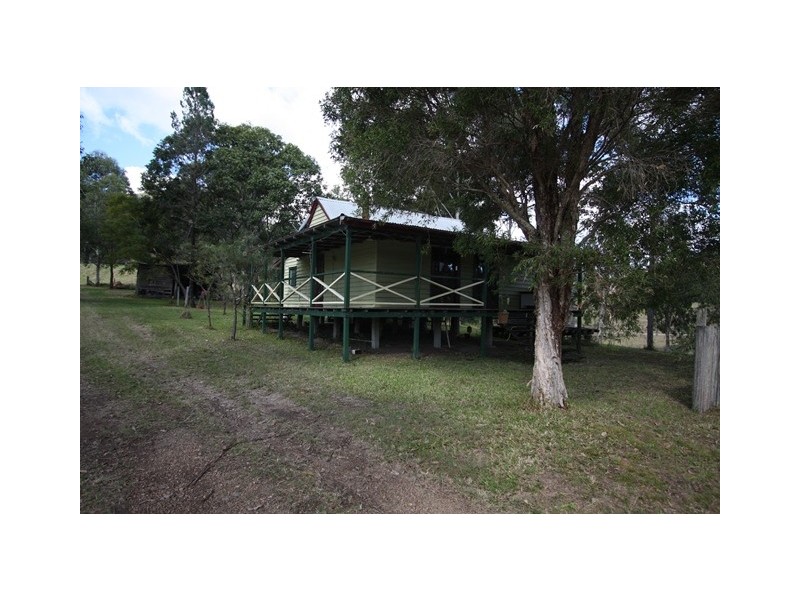 Brooloo QLD 4570