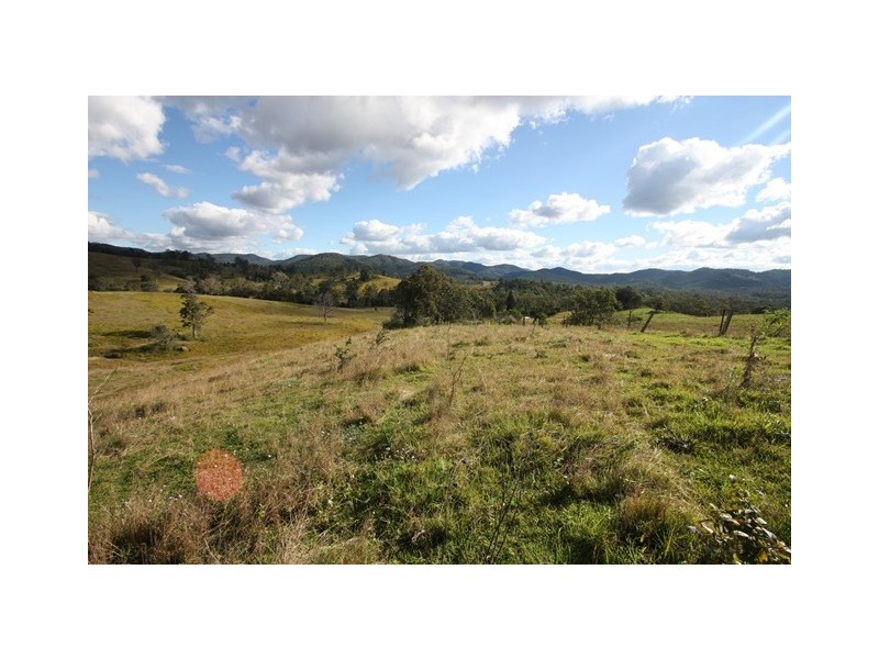 Brooloo QLD 4570