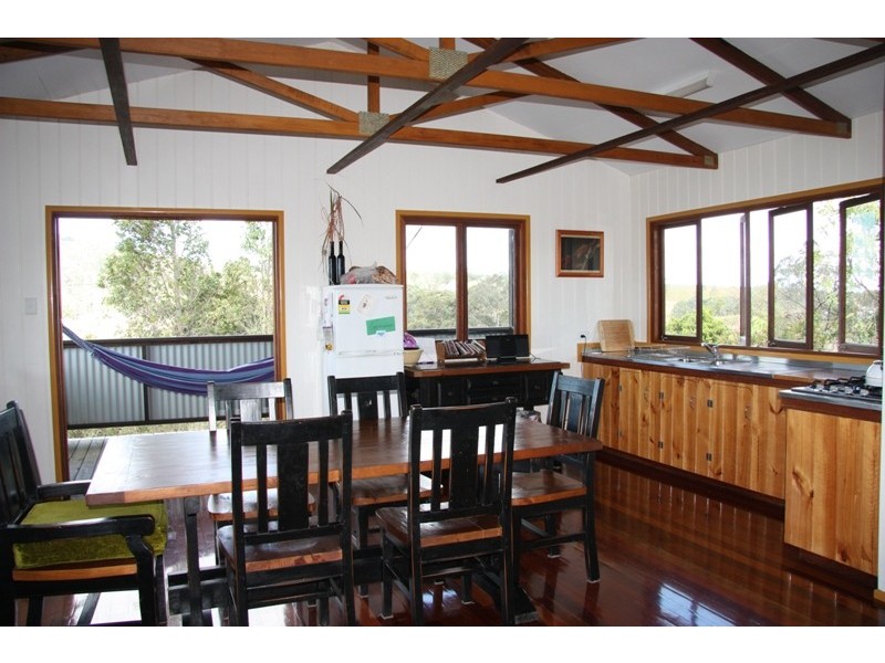31 Andrew Brown Drive, East Deep Creek QLD 4570
