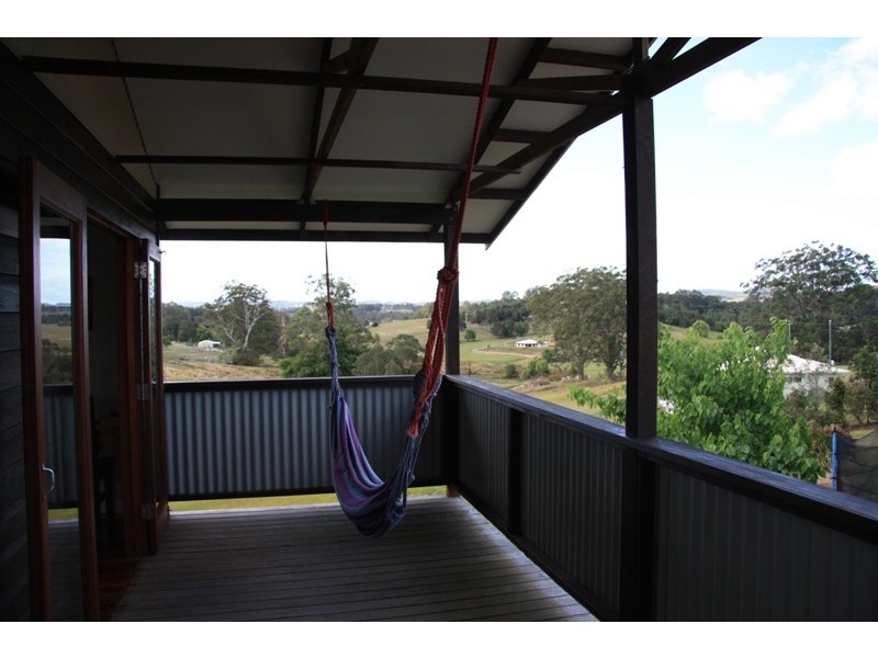 31 Andrew Brown Drive, East Deep Creek QLD 4570