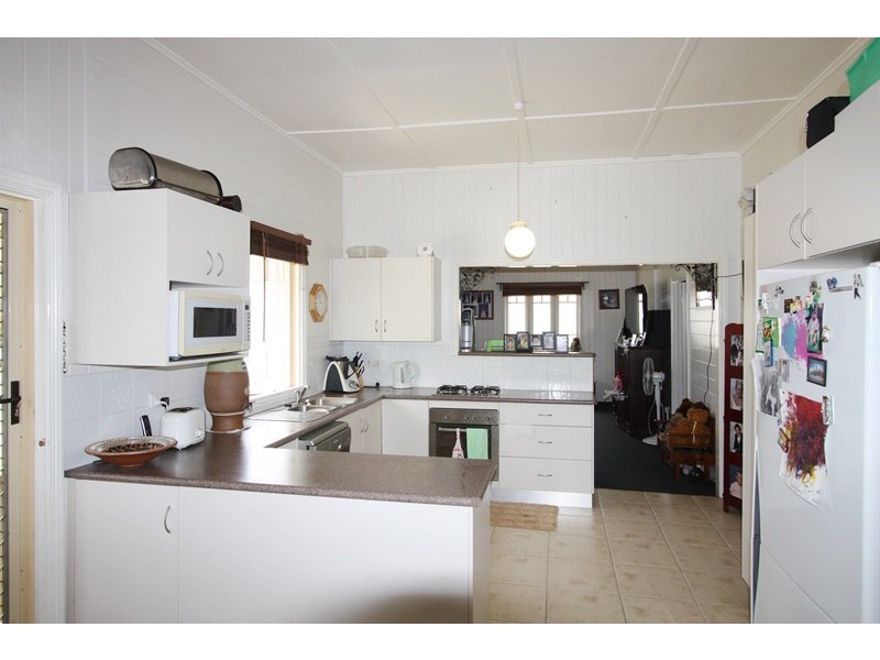 27 Pine Street, Gympie QLD 4570