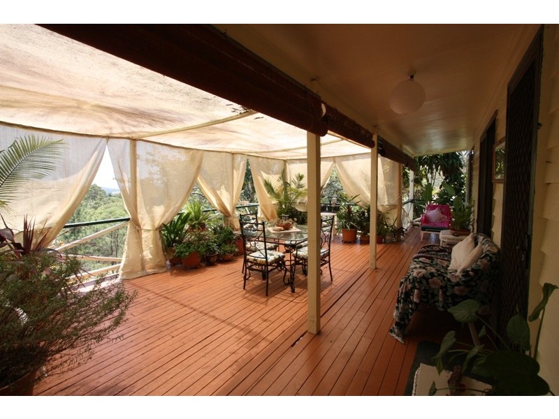2 Rycott Road, Chatsworth QLD 4570