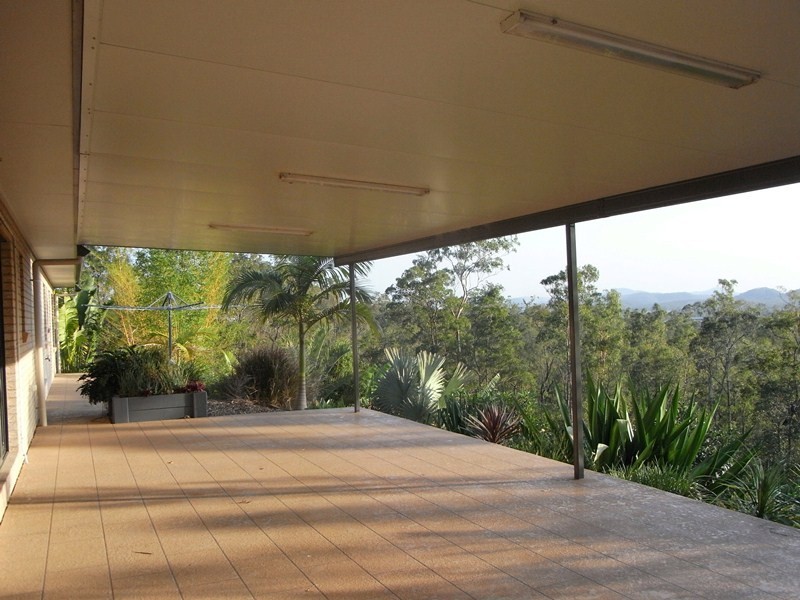 237 Dan Meurant Drive, Curra QLD 4570