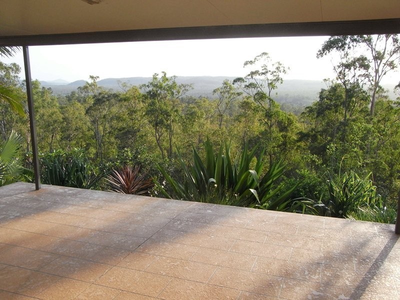 237 Dan Meurant Drive, Curra QLD 4570