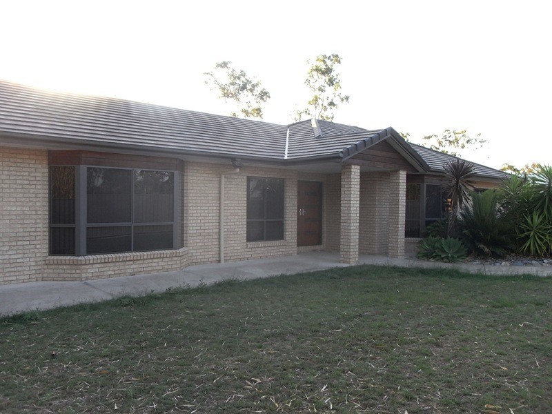 237 Dan Meurant Drive, Curra QLD 4570