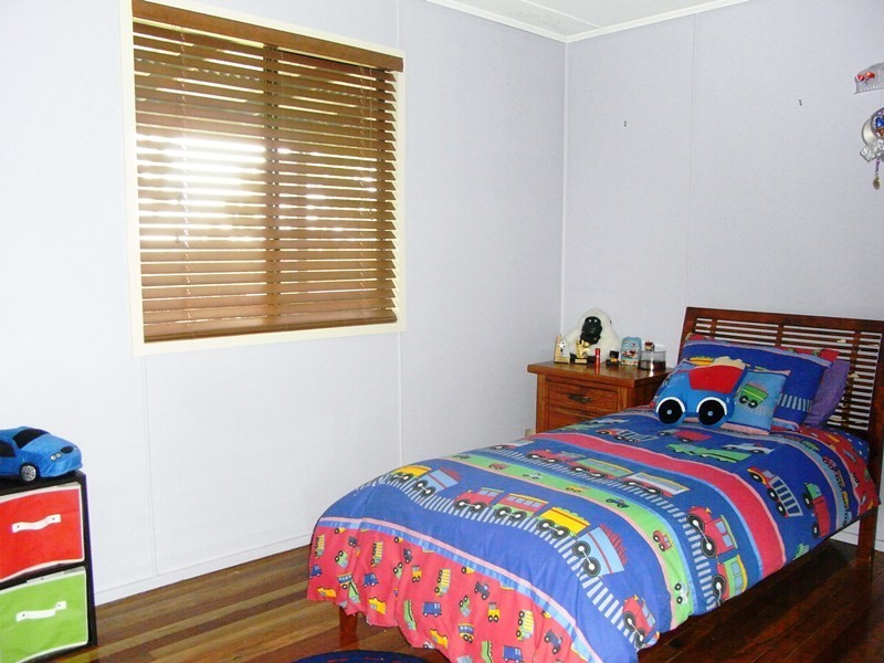 92 Noosa Road, Monkland QLD 4570