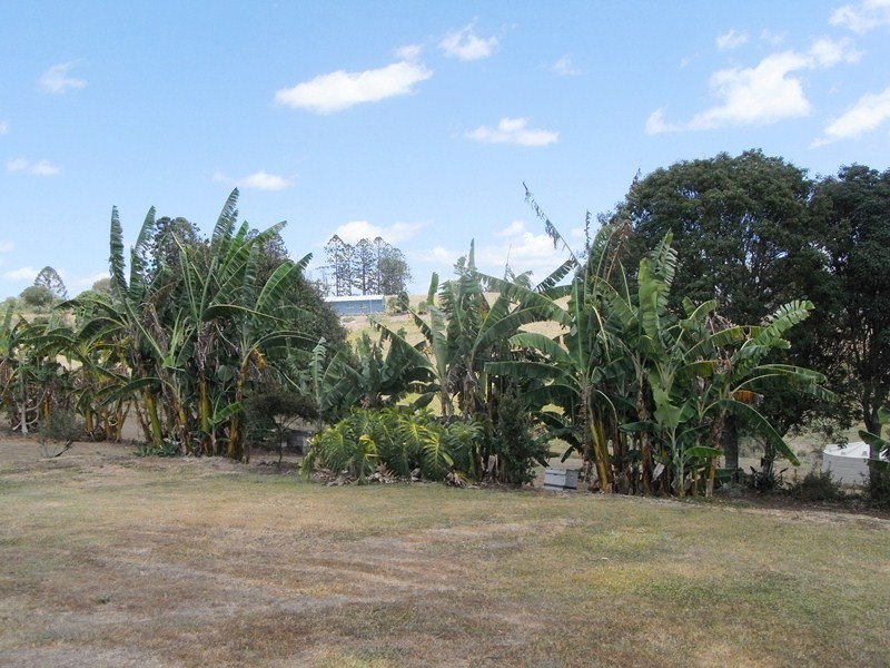 147 Rammutt Road, Chatsworth QLD 4570